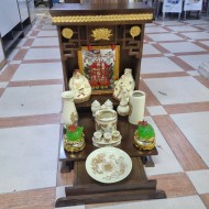 Bàn Thần Tài Hiện Đại 8686 - Dài 48cm